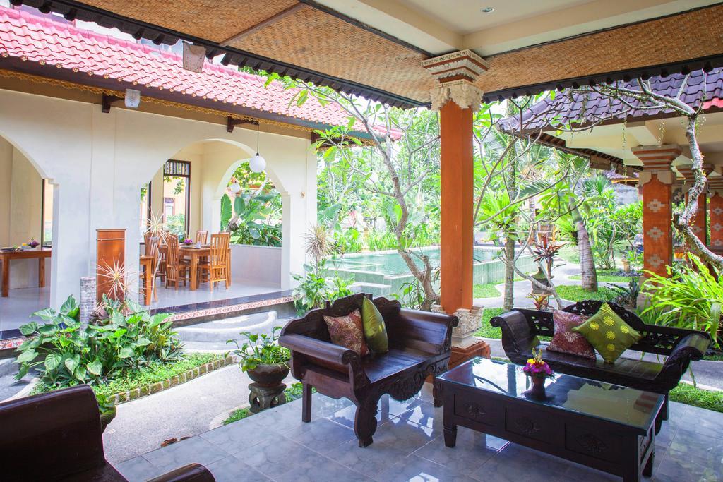 Ubud Kerta City Hotel Exterior foto